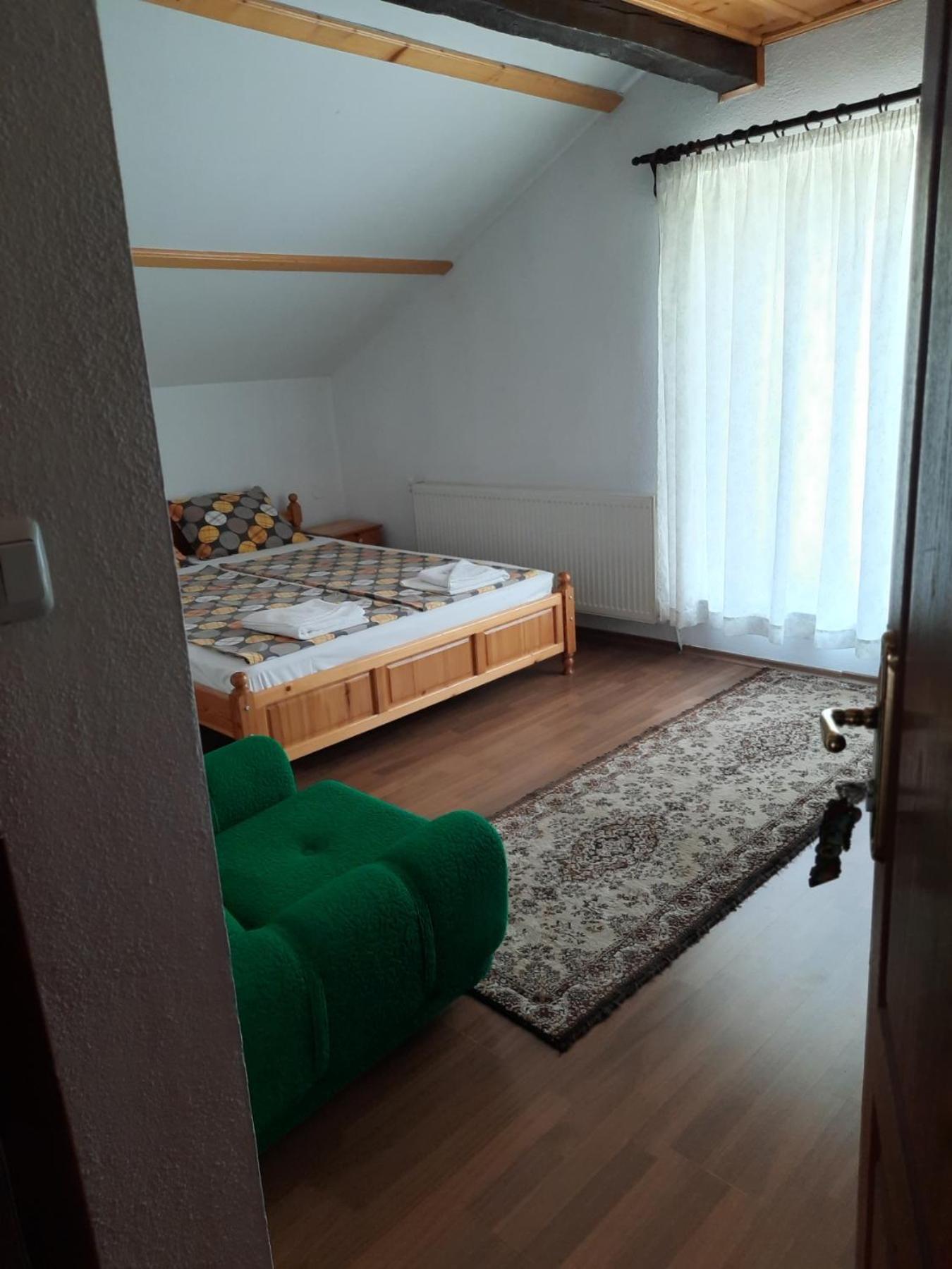 Къща За Гости Сара Velingrad Ngoại thất bức ảnh